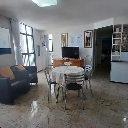 Hotel Flat Brasil Tropical Meireles By Escala