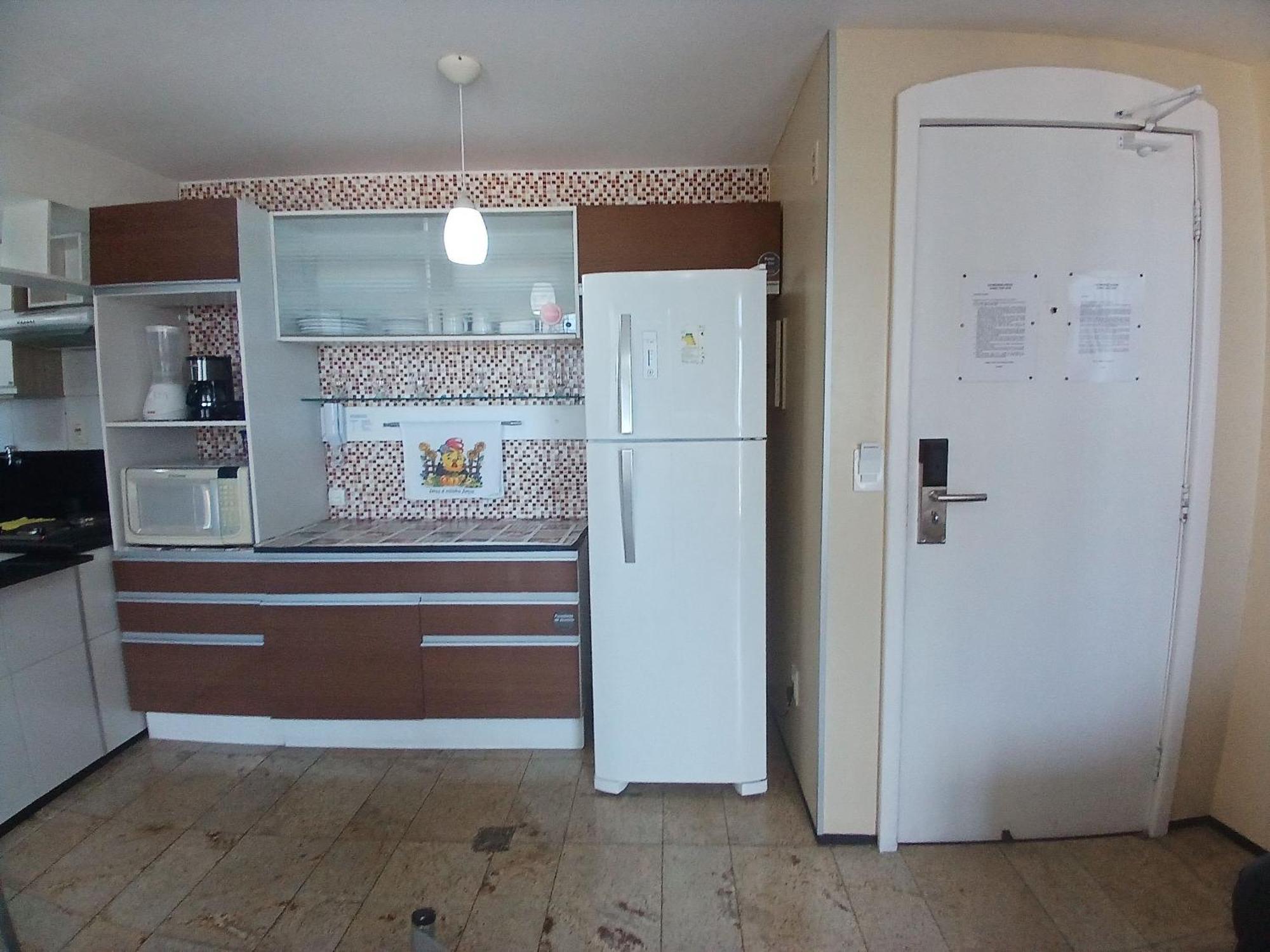 Flat Brasil Tropical Meireles By Escala *