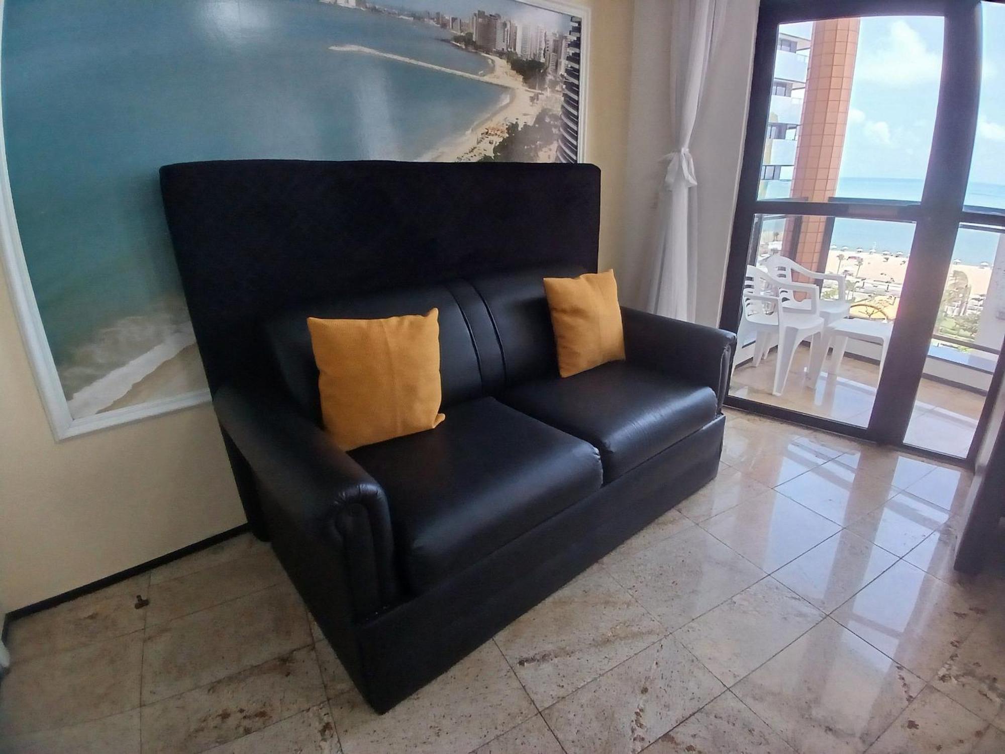 Hotel Flat Brasil Tropical Meireles By Escala *