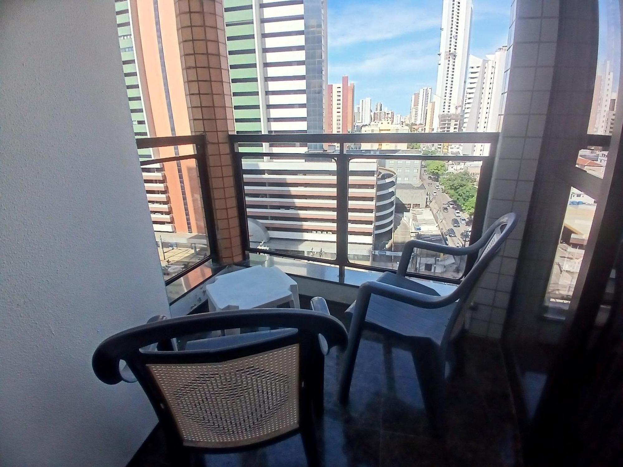 Hotel Flat Brasil Tropical Meireles By Escala *