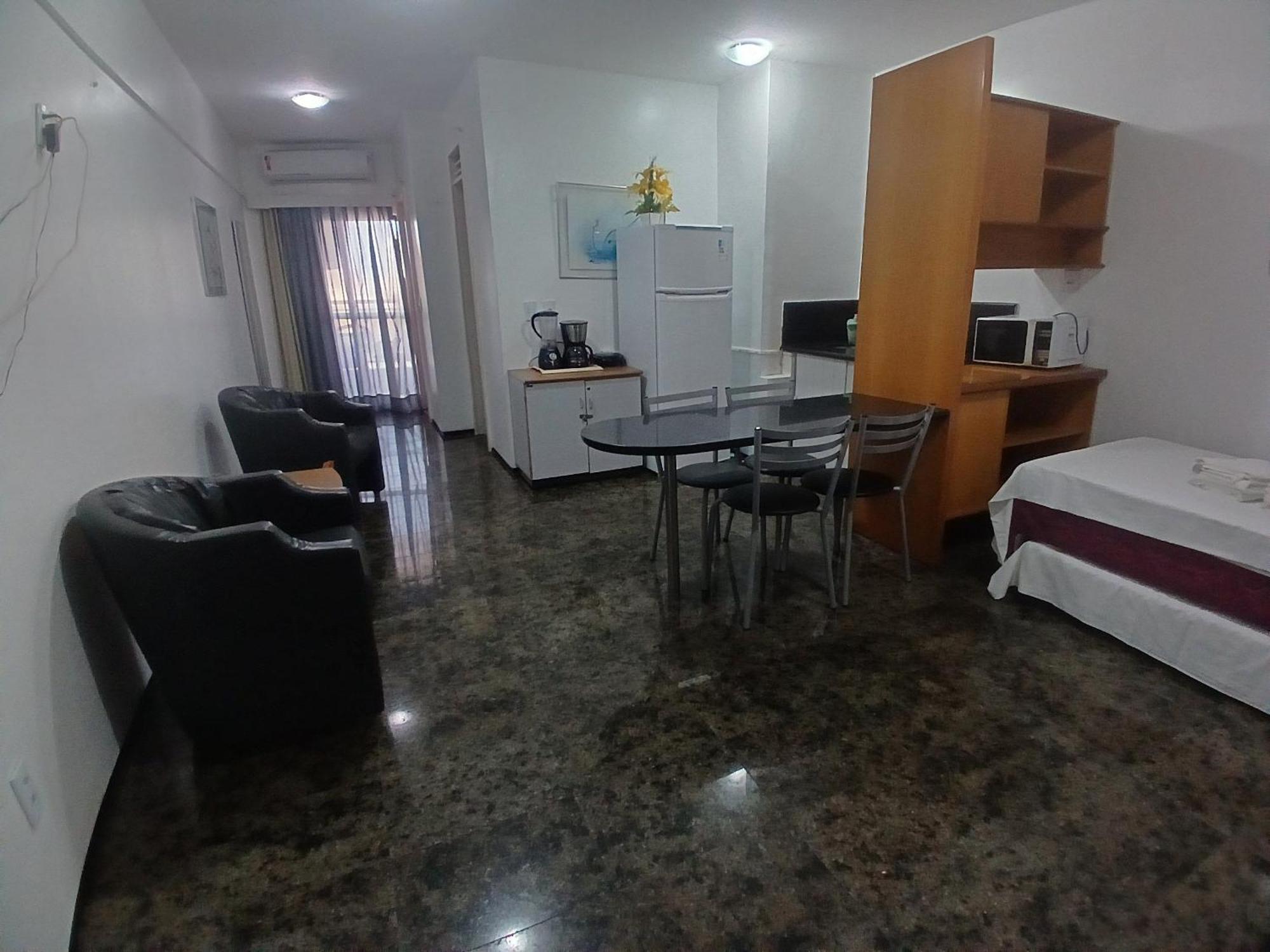 Flat Brasil Tropical Meireles By Escala